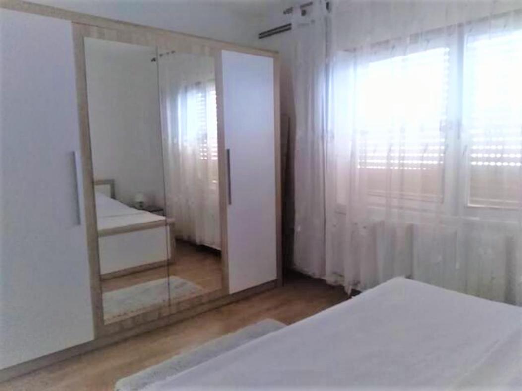 Apartment Mediterranean Garden Rijeka Exterior photo